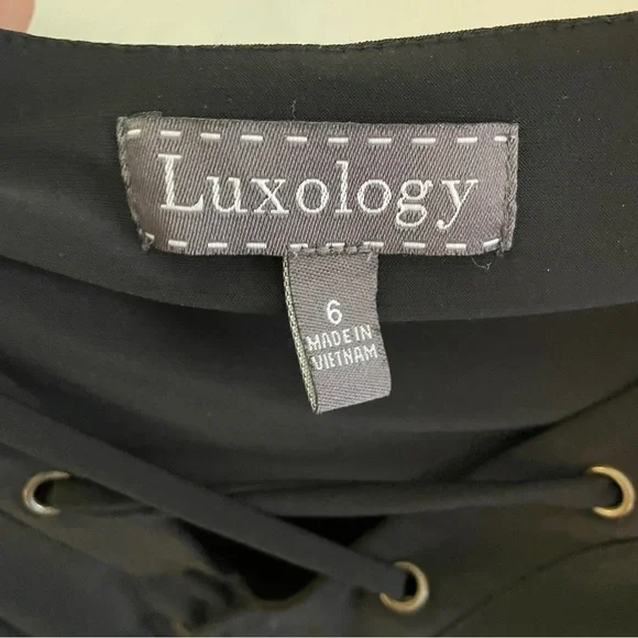 Luxology Black Soft Jersey Dress with Lacing Accents Size 6 - Picture 5 of 5
